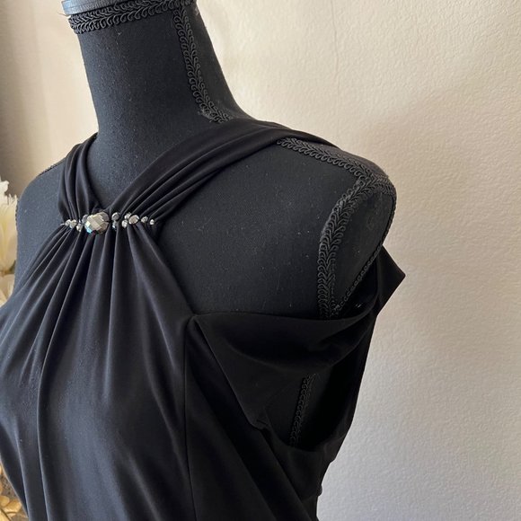 Anne Klein Jewel Halter Neck Black Cold Shoulder Midi Dress size 12 - Picture 3 of 10